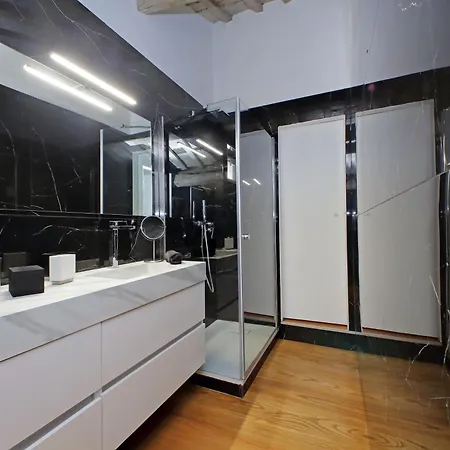Apartment Pantheon With Secret Terrace *