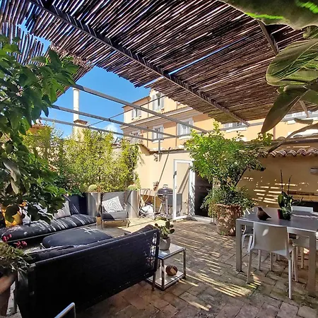 Appartement Pantheon With Secret Terrace Rome